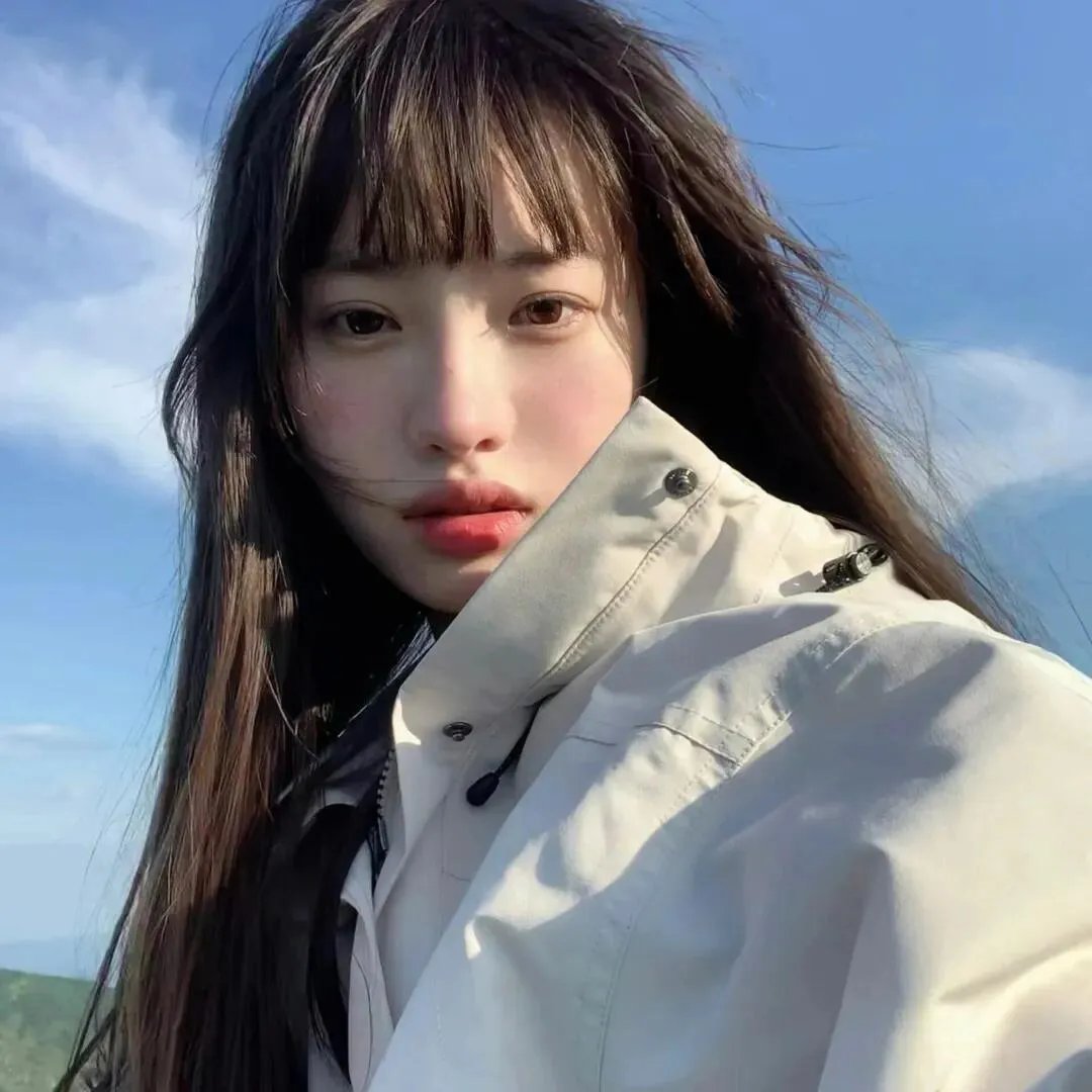 少女艾薇